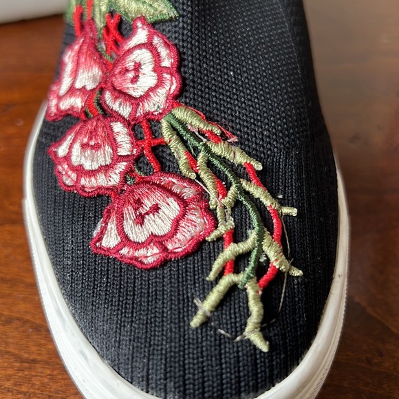 Steve Madden Sly Slip On Wedge Sneaker - Picture 6 of 7